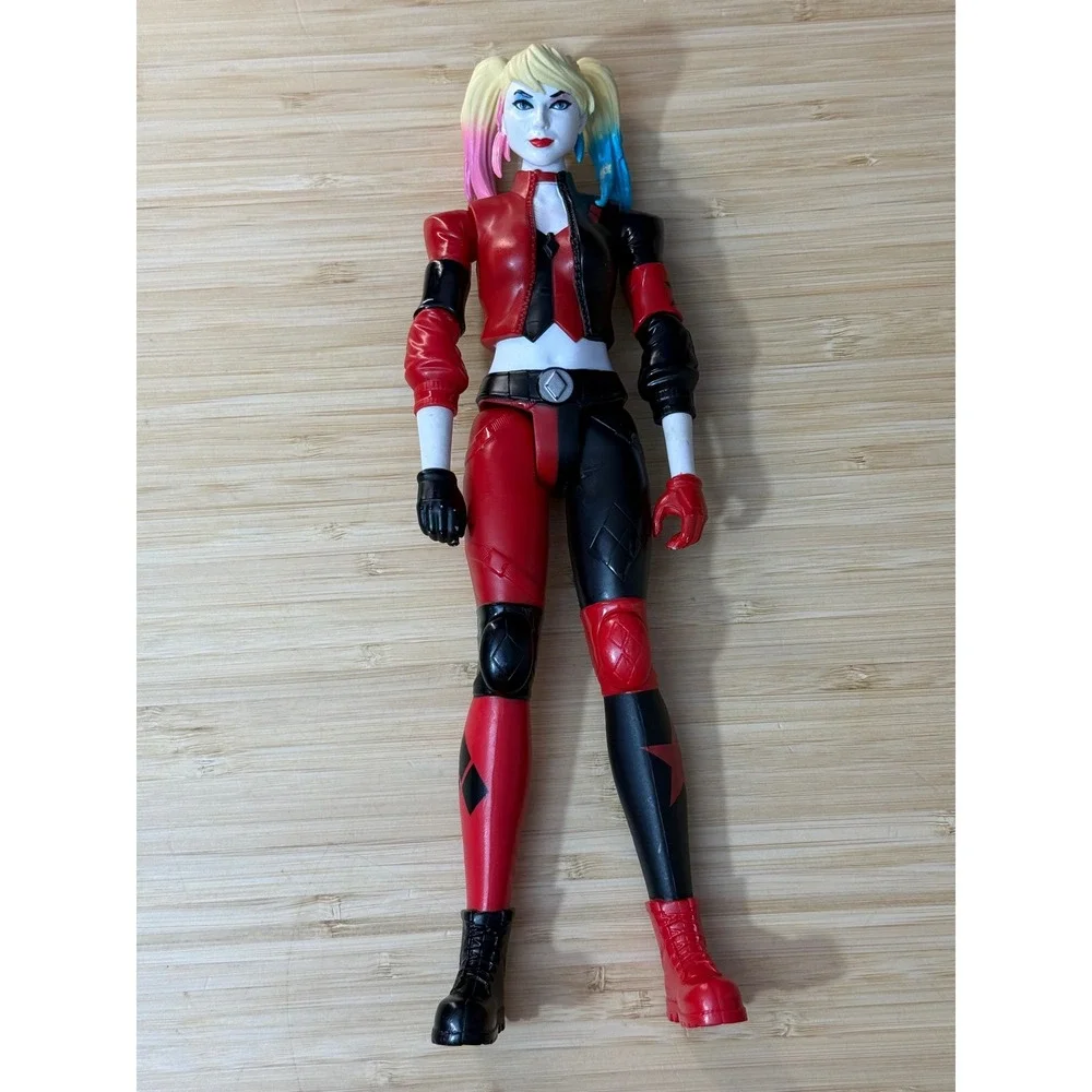 DC Comics Harley Quinn 12 Inch Action Figure Red Black Suit Spin Master 2020